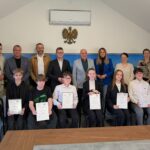 Uczniowie zdobywają wiedzę o samorządzie